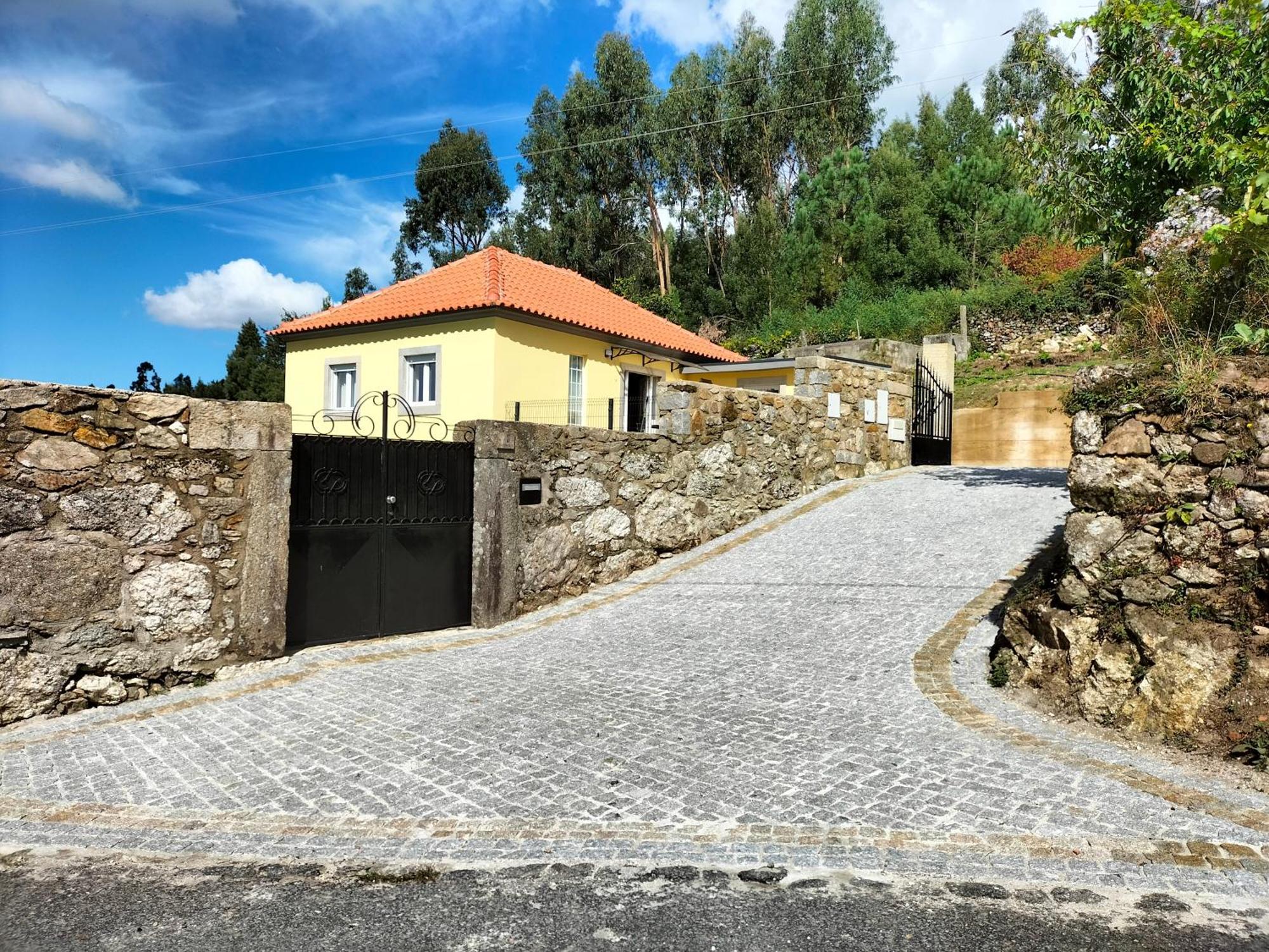 Casa Davo Cinda Villa Paredes de Coura Luaran gambar